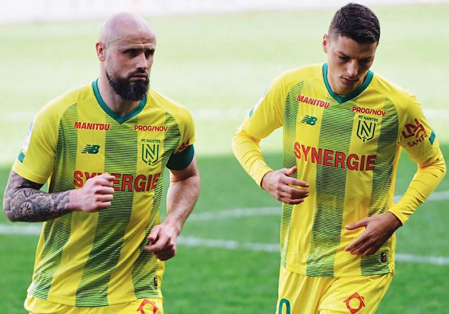 Bilan poste par poste. Les défenseurs centraux : Un duo incontournable mais pas grand chose derrière.