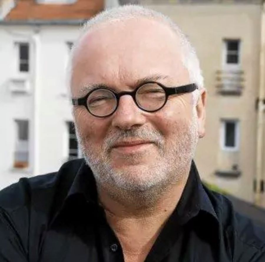 Pierre-Louis Basse : « La grande société du spectacle est dangereuse parce qu’elle n’est pas critiquable »