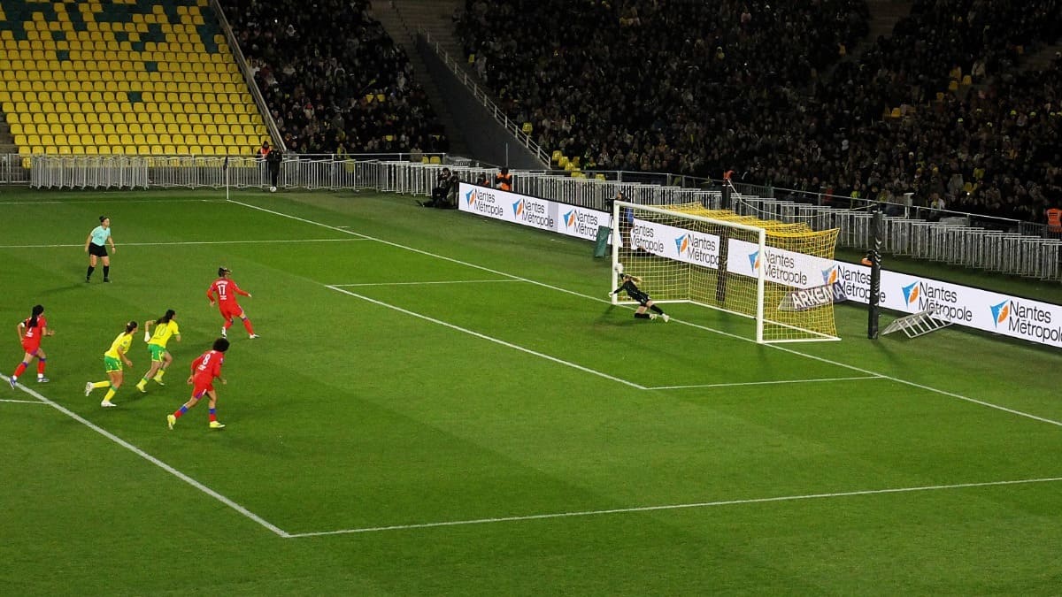 FCN-PSG (1-2) : Paris double